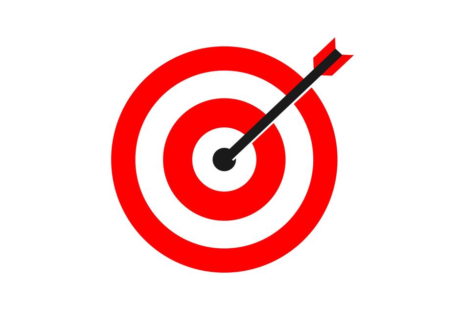 Arrow with red feathers in the center of the target