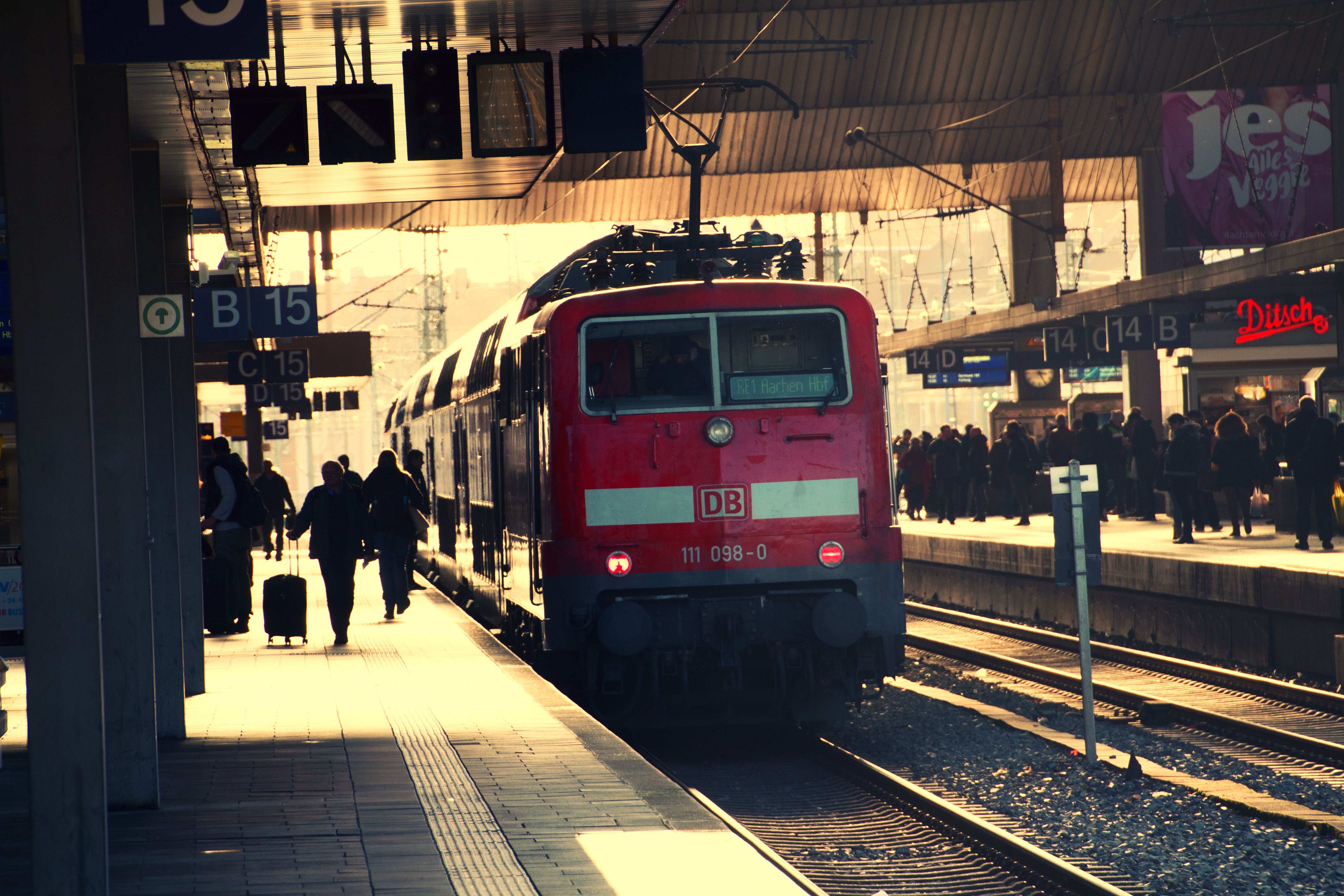 Train system. Поезд Pixabay. Тормоза поезда. Sa Dec Train System.