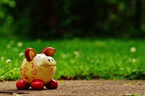 Piggy Bank Heart ceramic