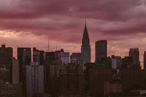 Skyline New York pink sky