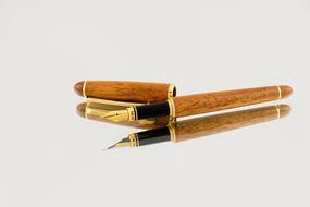 Writing tool pen