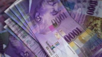 violet Franc Banknotes
