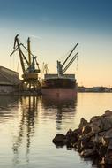loading vessel