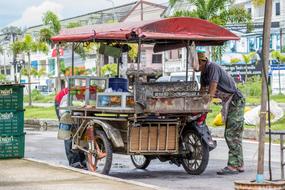 on the go meal in Thailand