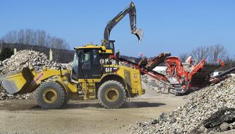 working crusher excavators