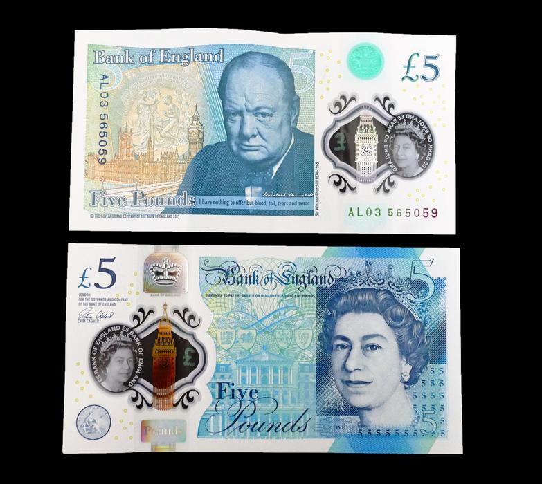 Five Pound banknotes