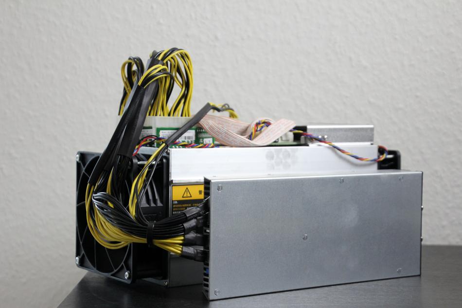 hardware for electronic money