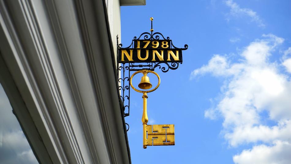 Nunn Key sign dated 1798 on the wall of Hertford Museum