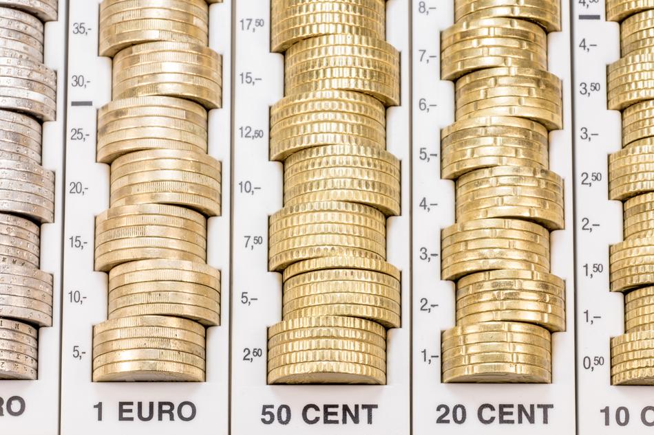 cashiering with Euro Coins