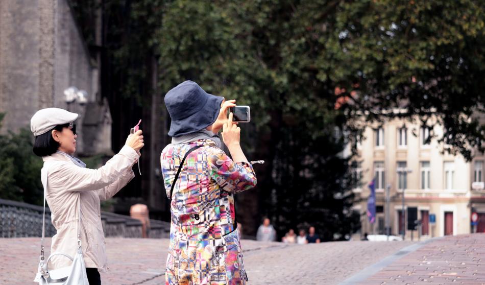 Photography phone women