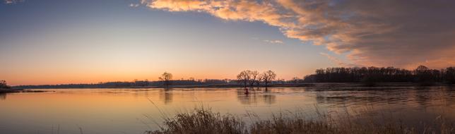 morning mood over the river