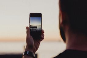 capturing sunset by cellphone