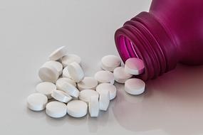 white Pills Tablets