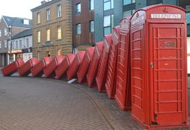 London red telephone booth