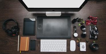 Home Office Desk, items