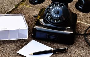 Phone Old and pen