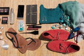 set of womenâs clothes and accessories for Vacations