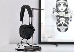 Technology Computer and headphones