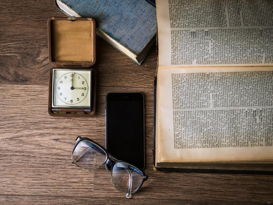 Phone Technology glasses and clock