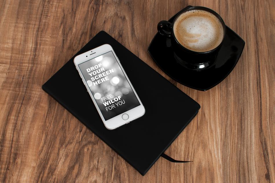 Ipad and Iphone and coffe