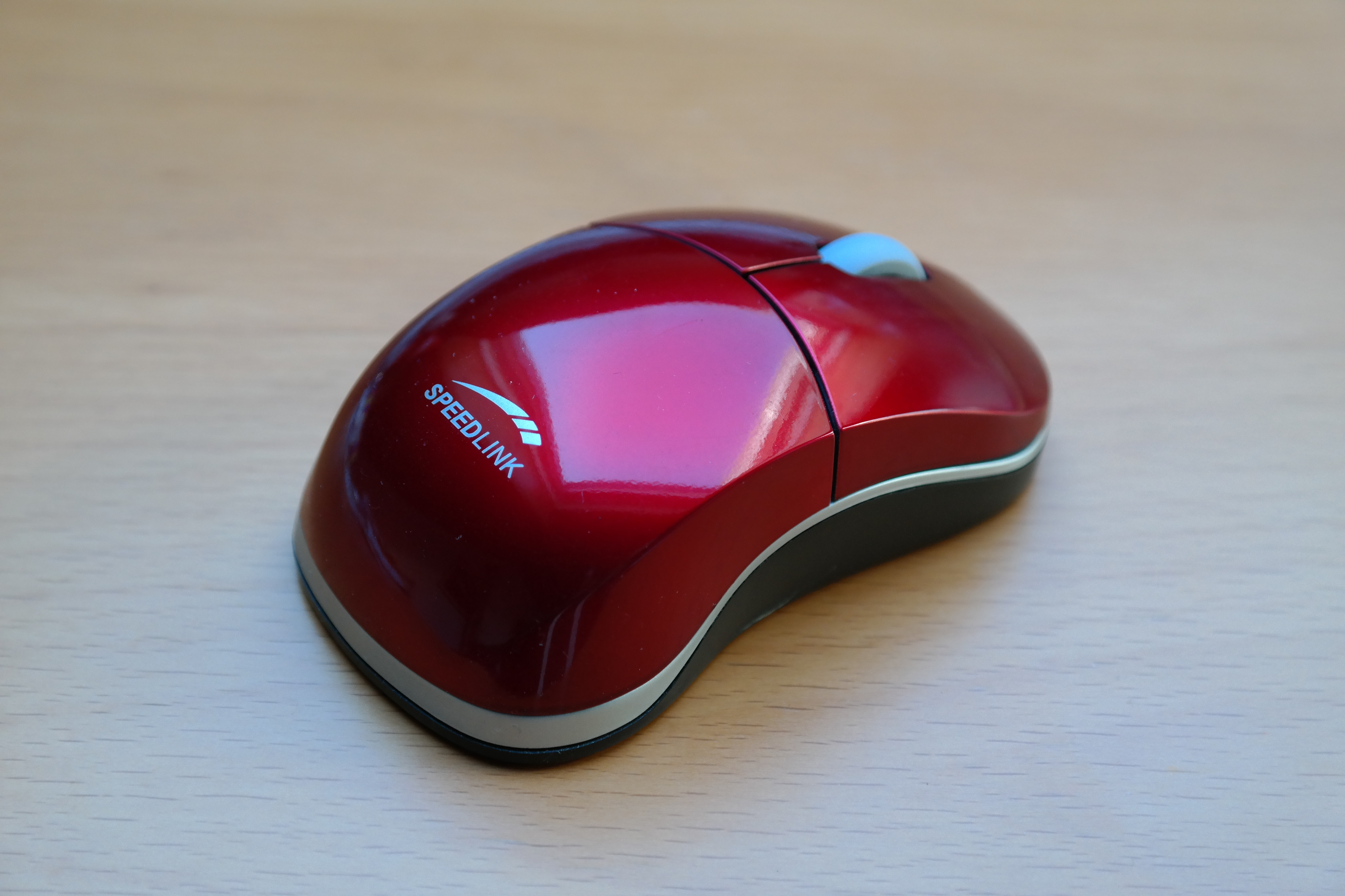 Computer mouse. Мышь компьютерная. Мышка компьютерная красивая беспроводная. Компьютерный мышь 2009. Самая вторая компьютерная мышь.