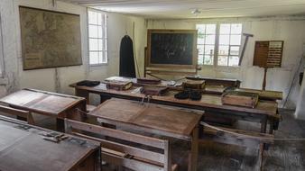 Classroom School Old table