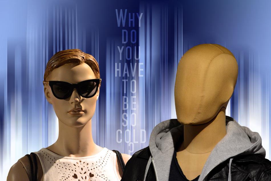 two mannequins with a face and without a face