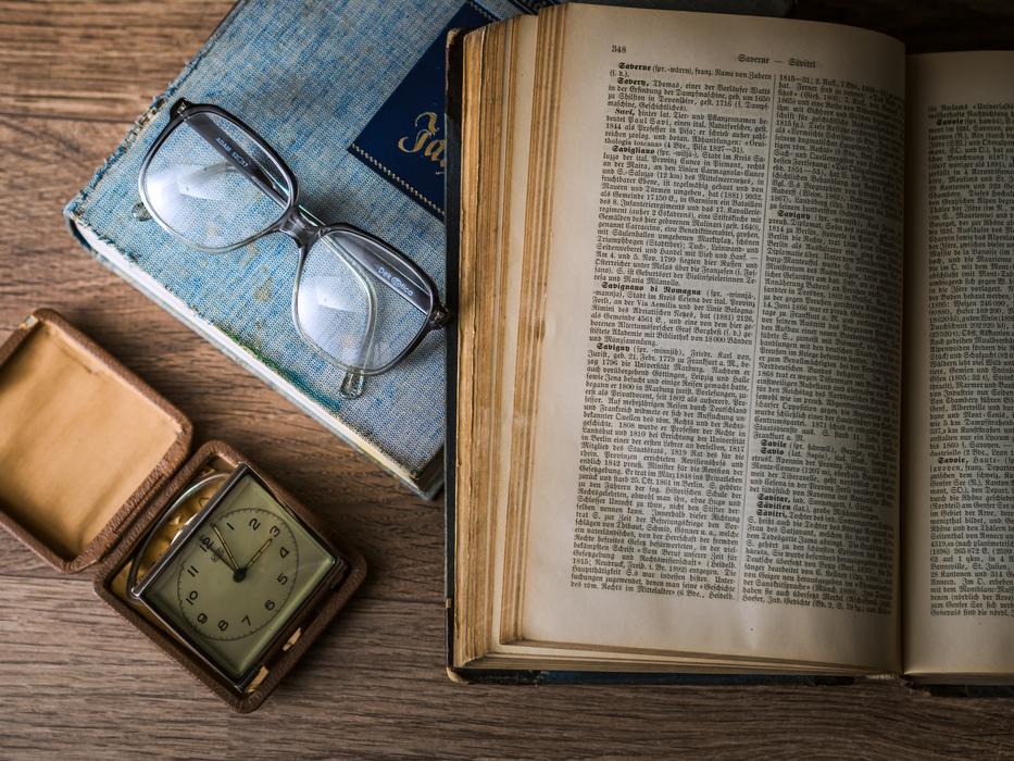 Book Library and clock glasses