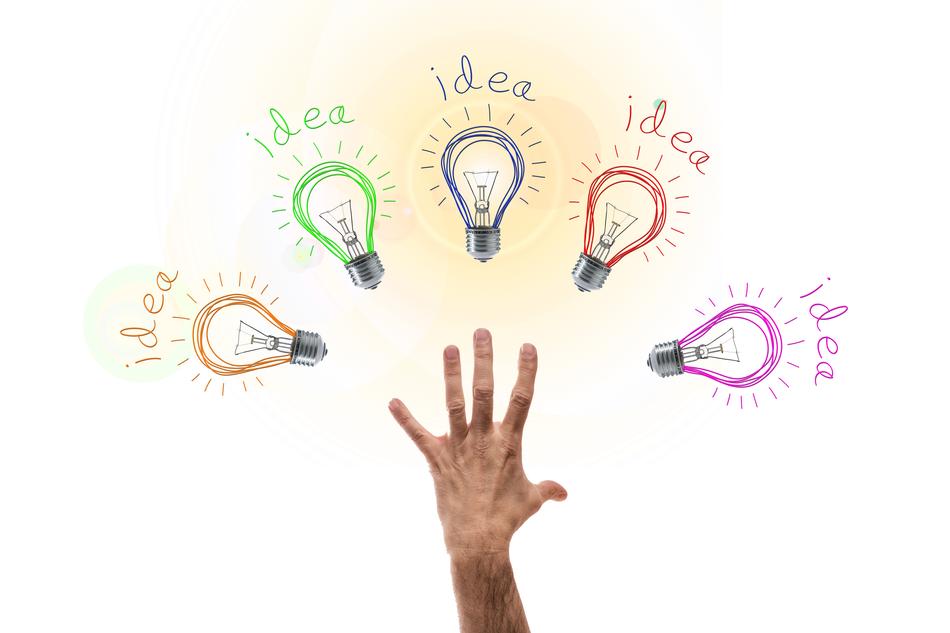 Light Bulbs and hand