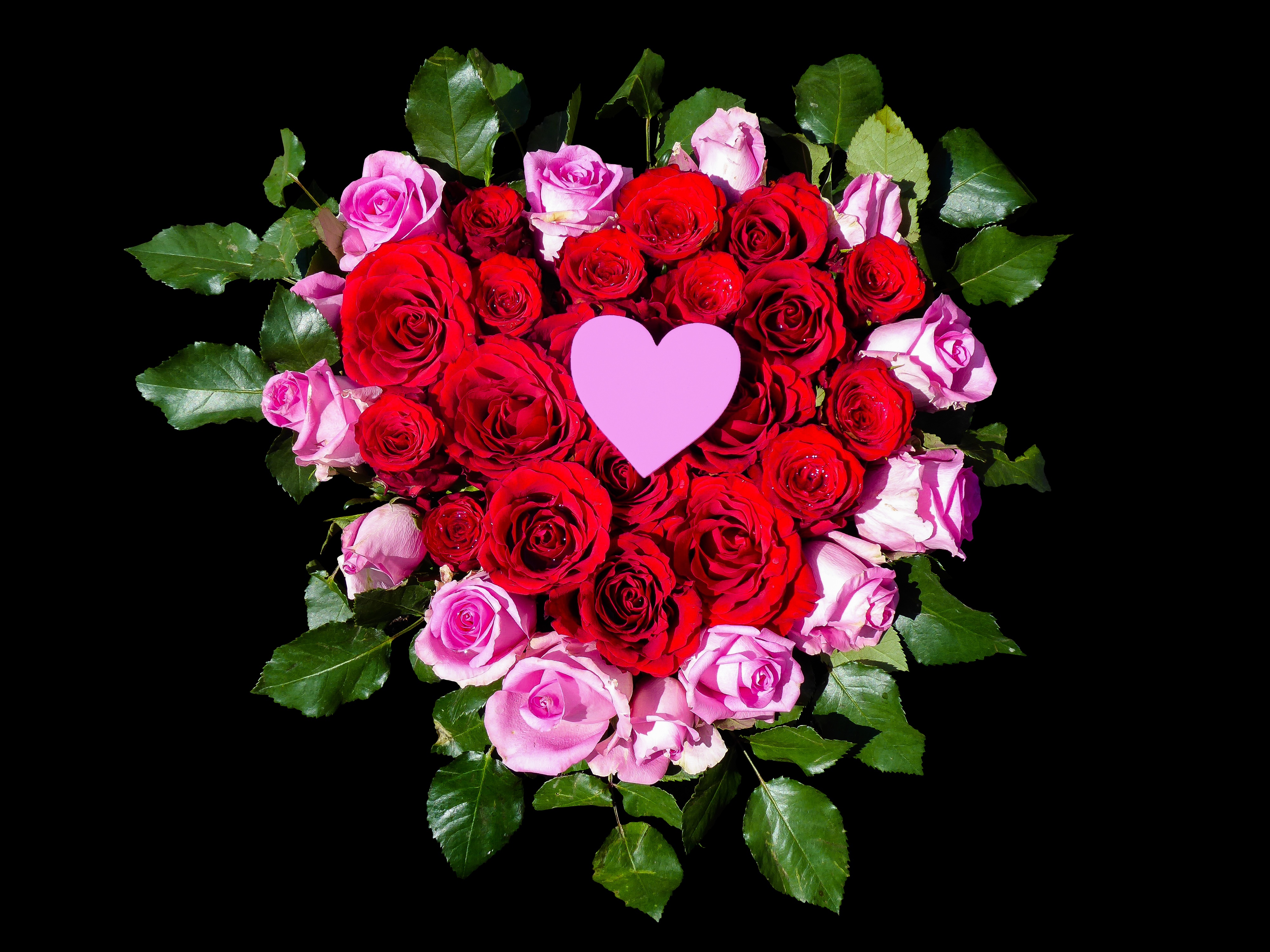 букет роз сердцем картинки