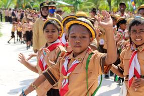 Elementary school children of Pramuka, in the colorful clothing, on the Kei Islands