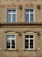 facade with windows in the Goetheschule
