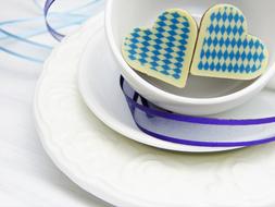 two Praline Hearts in bowl