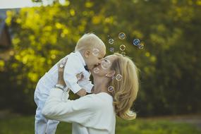 Happiness Kids and Mom