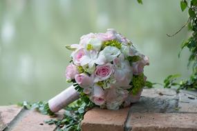 romantic bride bouquet