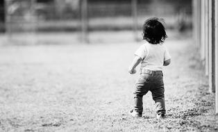 baby black and white photo