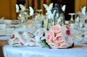 goodly Bouquet Wedding Table