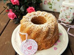 Cake Guglhupf and flowers