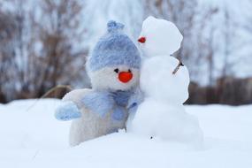 Snowman and Snowman toy