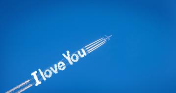 i love yuo white cloud text