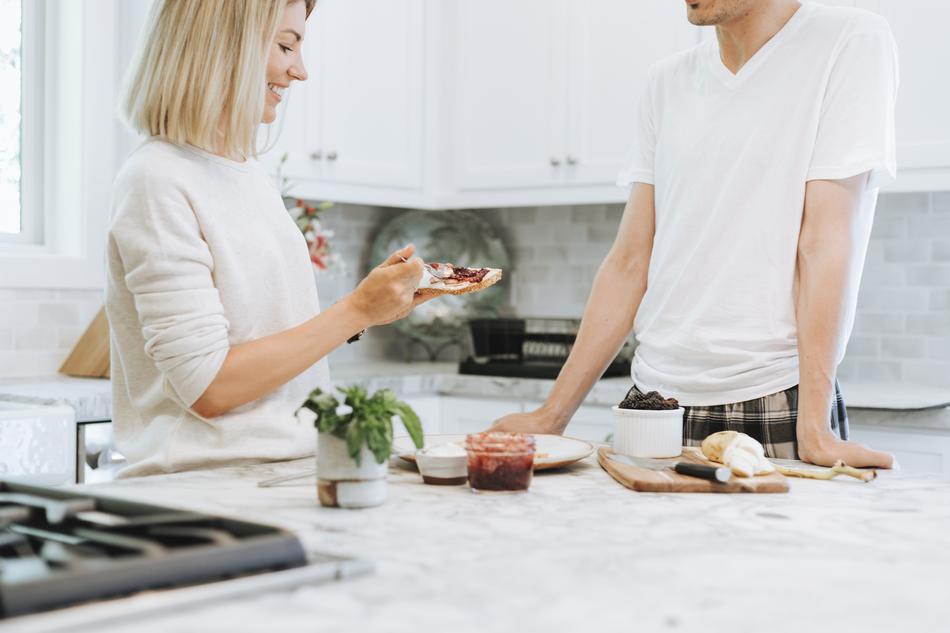 cooking of breakfast with blackberries