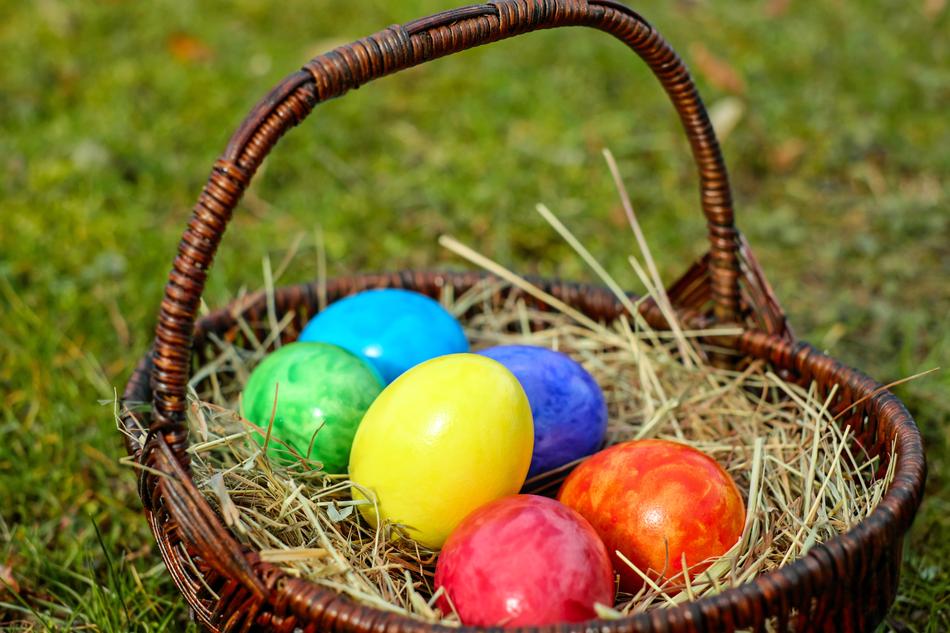 Osterkorb Colorful Eggs