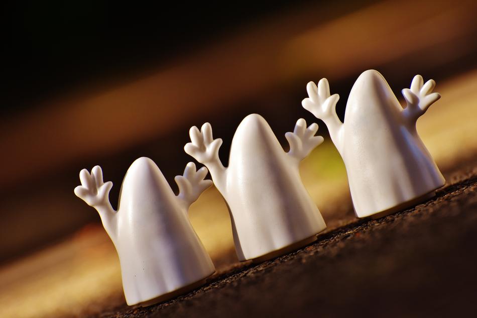 closeup picture of Halloween Ghosts