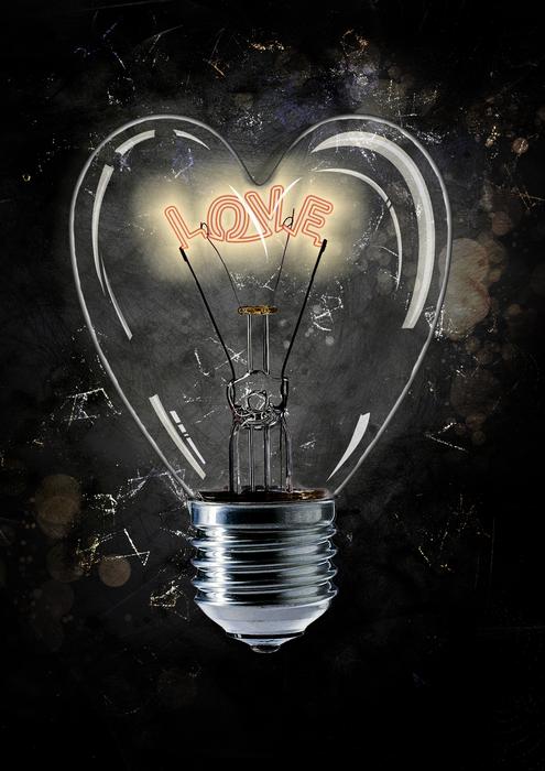 digital image of a heart-shaped electric lamp
