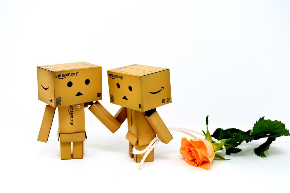 Love among the carton figures