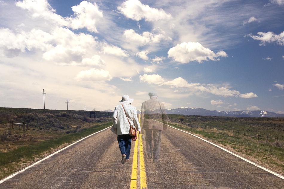 Couple Old Death road