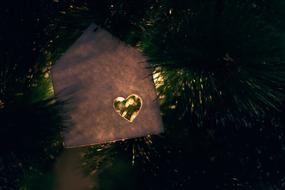 Christmas Tree heart gold drawing