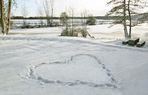 Heart symbol on Snow