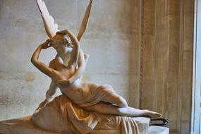 Louvre Paris Statue wing