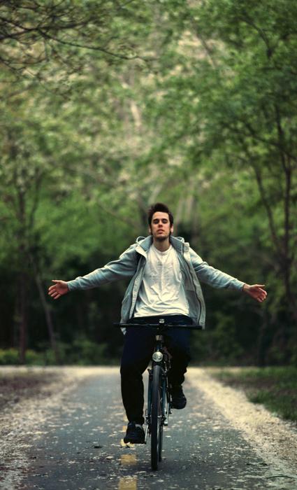 Bicycle No Hands Ride man